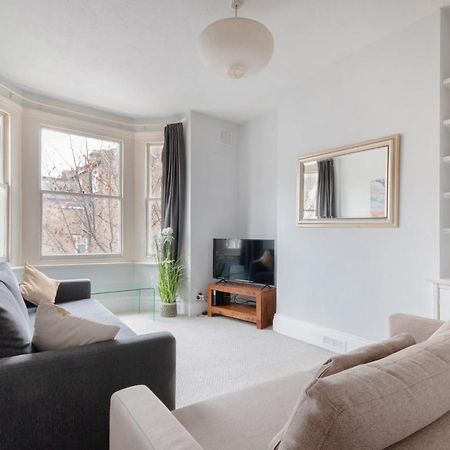 1 Bed Clapham Junction Apartment Londres Exterior foto